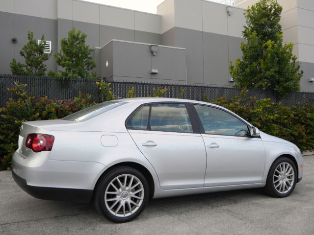 Volkswagen Jetta 2009 photo 3