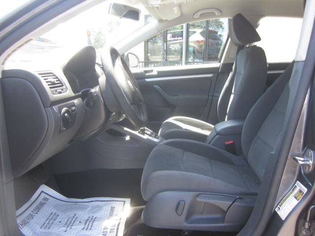 Volkswagen Jetta 2009 photo 12