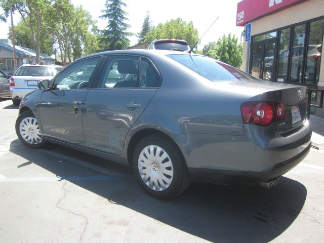 Volkswagen Jetta 2009 photo 8