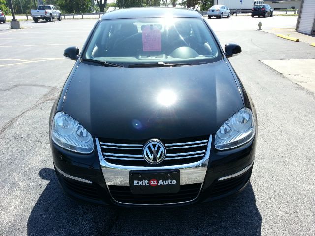 Volkswagen Jetta 2009 photo 2