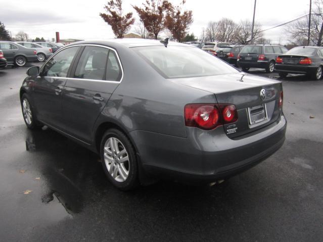 Volkswagen Jetta 2009 photo 3