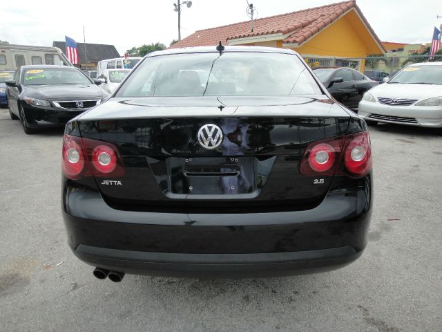 Volkswagen Jetta 2009 photo 3