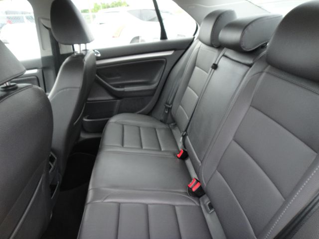 Volkswagen Jetta 2009 photo 4