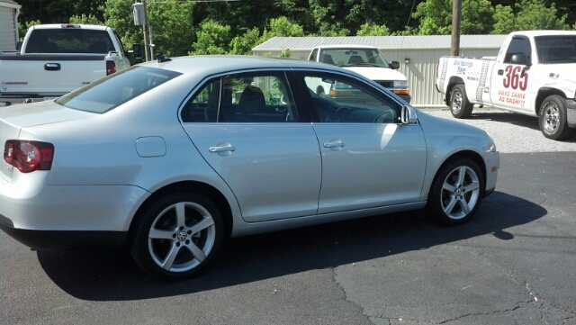 Volkswagen Jetta 2009 photo 2