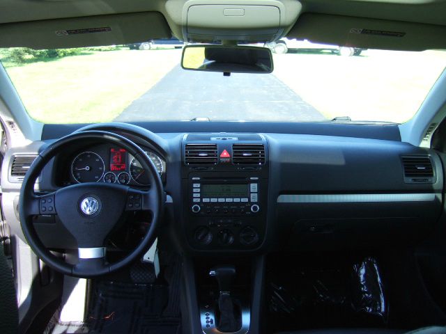 Volkswagen Jetta 2009 photo 5