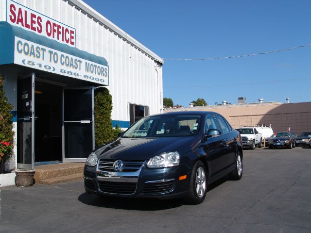 Volkswagen Jetta 2009 photo 2