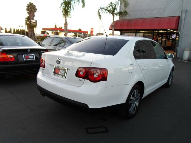 Volkswagen Jetta 2009 photo 1