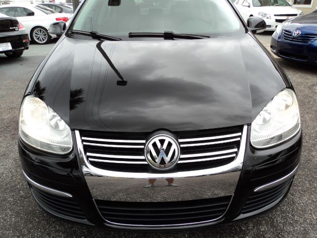 Volkswagen Jetta 2009 photo 2