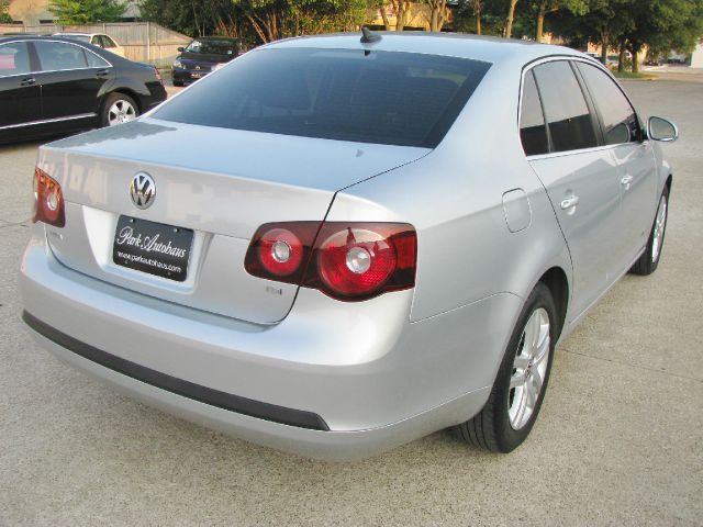 Volkswagen Jetta 2009 photo 1