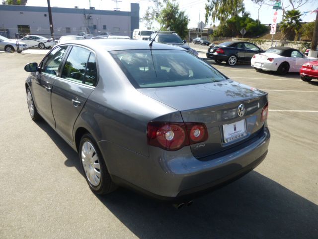 Volkswagen Jetta 2009 photo 1