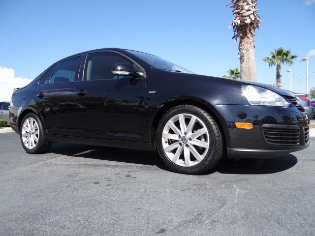 Volkswagen Jetta 2010 photo 1