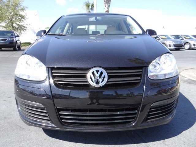 Volkswagen Jetta 2010 photo 4