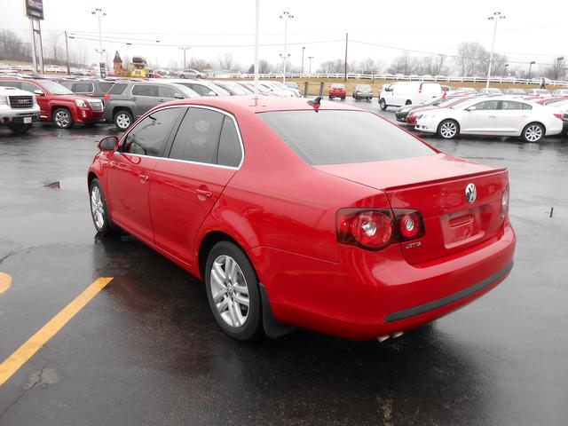 Volkswagen Jetta 2010 photo 1