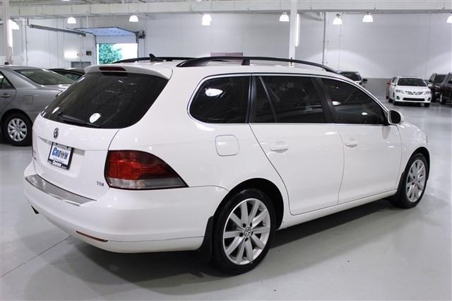 Volkswagen Jetta 2010 photo 8