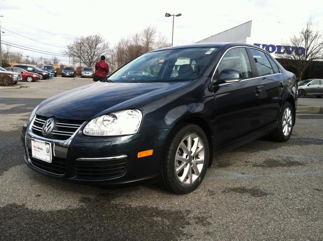 Volkswagen Jetta 2010 photo 1