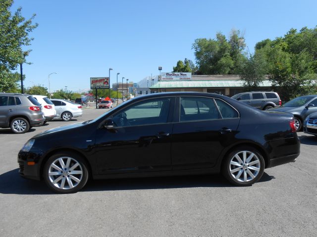 Volkswagen Jetta 2010 photo 1