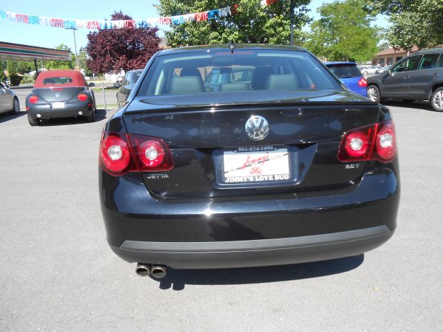 Volkswagen Jetta 2010 photo 12