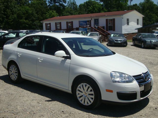 Volkswagen Jetta 2010 photo 14