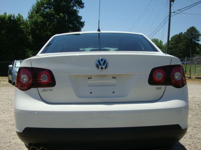 Volkswagen Jetta 2010 photo 15