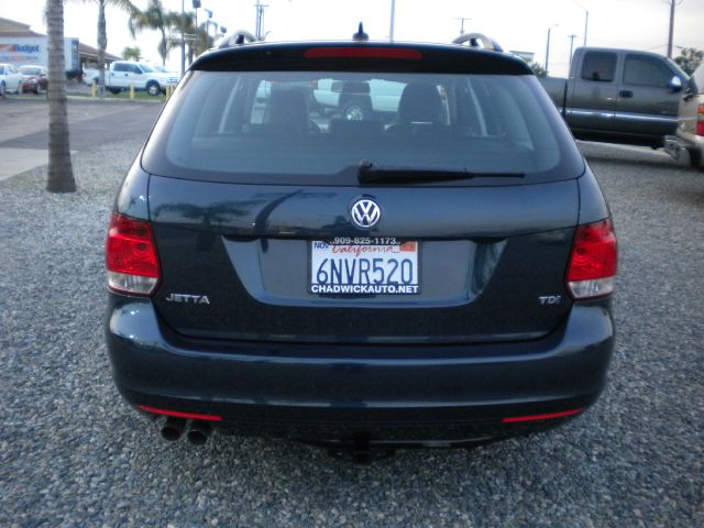 Volkswagen Jetta 2010 photo 3