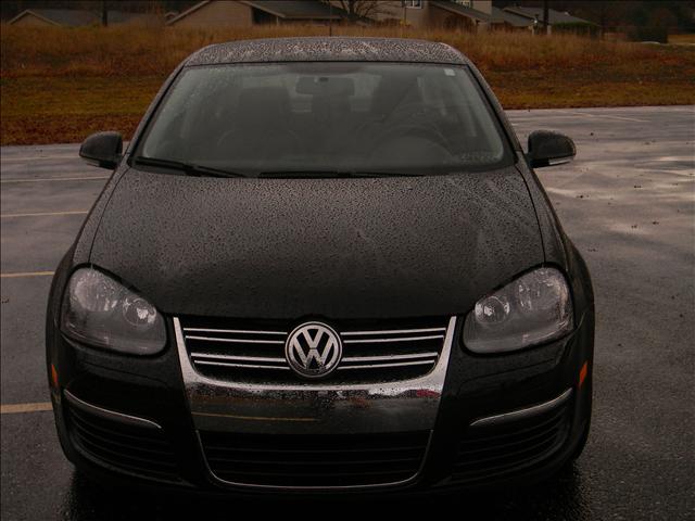 Volkswagen Jetta 2010 photo 1