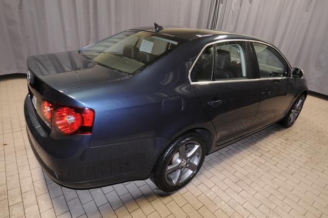 Volkswagen Jetta 2010 photo 1