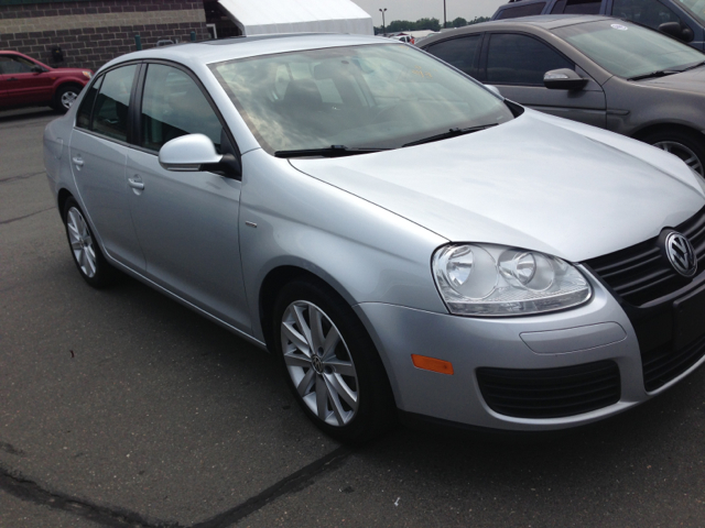 Volkswagen Jetta 2010 photo 3