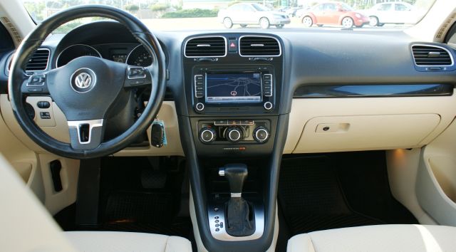 Volkswagen Jetta 2010 photo 4