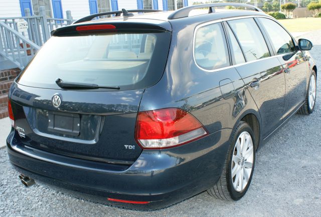 Volkswagen Jetta 2010 photo 9