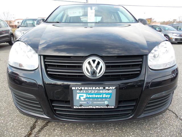 Volkswagen Jetta 2010 photo 2