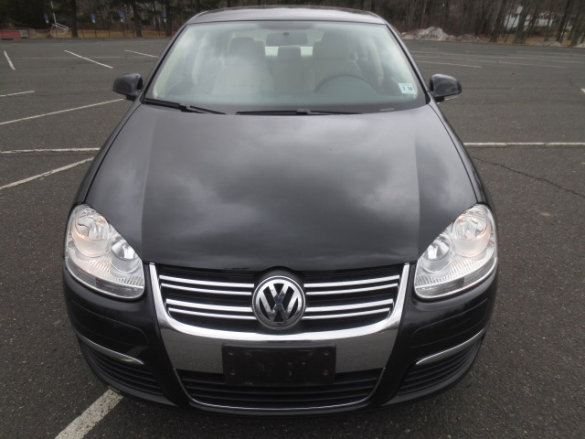 Volkswagen Jetta 2010 photo 4