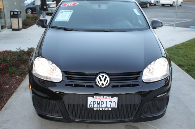 Volkswagen Jetta 2010 photo 2