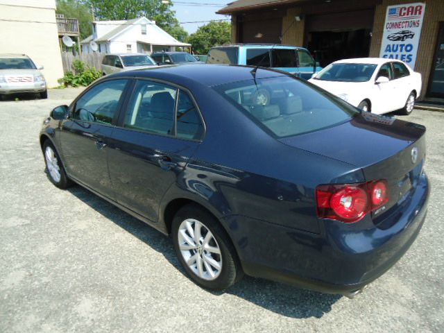 Volkswagen Jetta 2010 photo 14