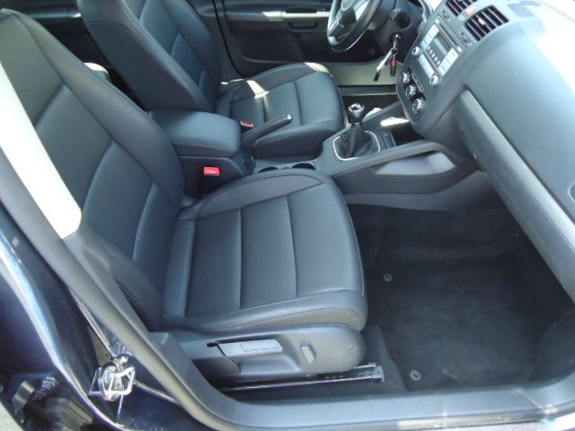 Volkswagen Jetta 2010 photo 21