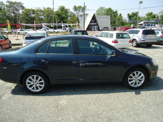 Volkswagen Jetta 2010 photo 8