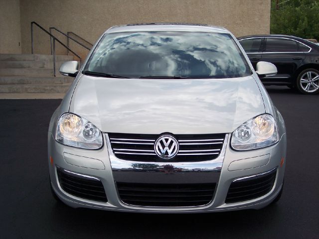 Volkswagen Jetta 2010 photo 3