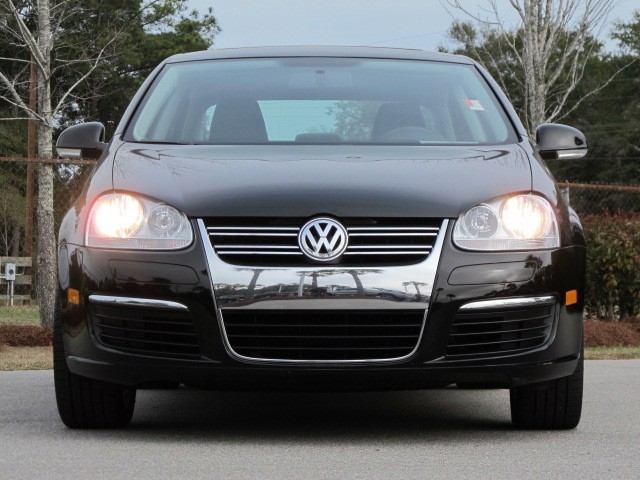 Volkswagen Jetta 2010 photo 4