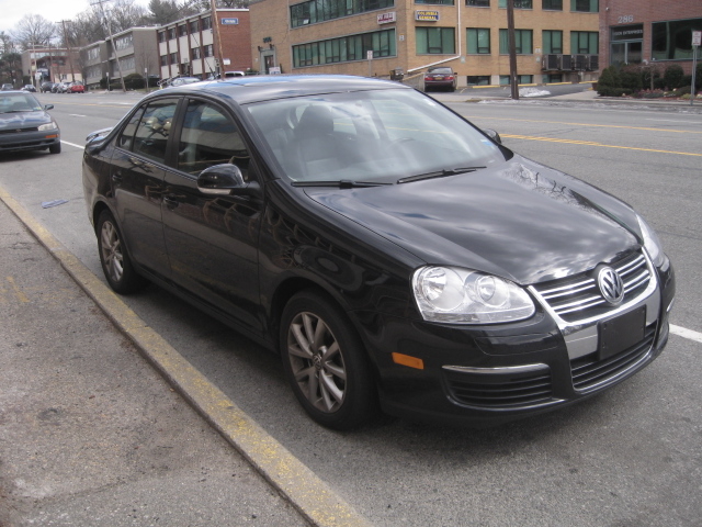 Volkswagen Jetta LS Premium Group Unspecified