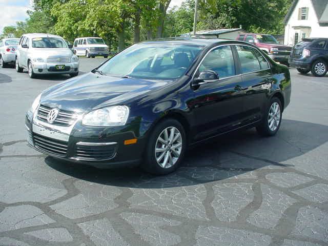 Volkswagen Jetta 2010 photo 2