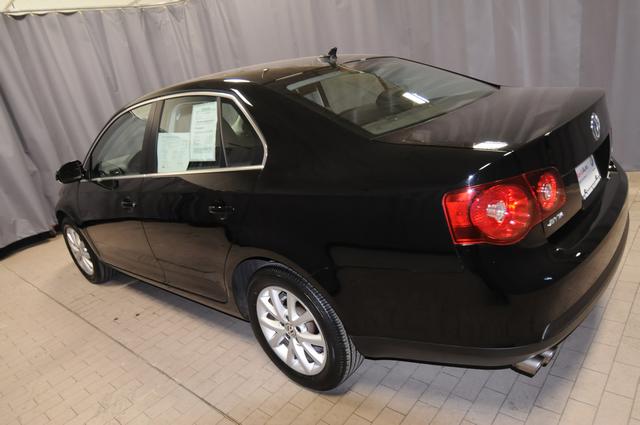 Volkswagen Jetta 2010 photo 5