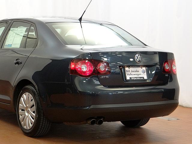 Volkswagen Jetta 2010 photo 4