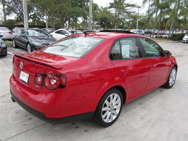 Volkswagen Jetta 2010 photo 3