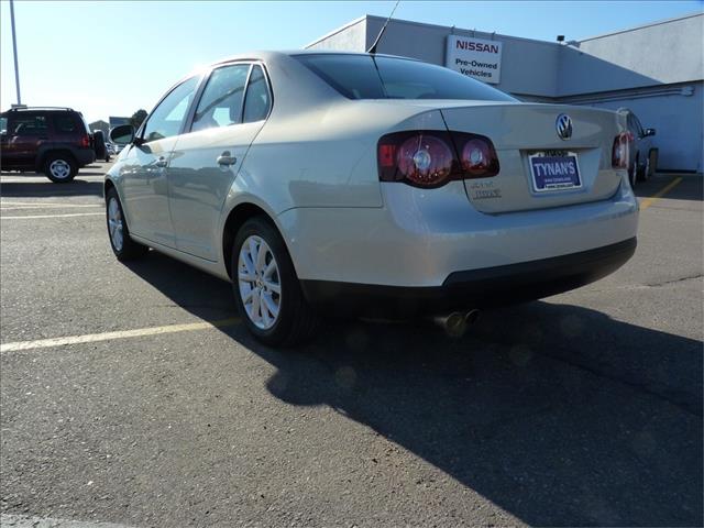 Volkswagen Jetta Sedan V/6 Sedan