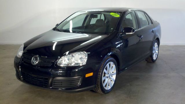 Volkswagen Jetta 2010 photo 2