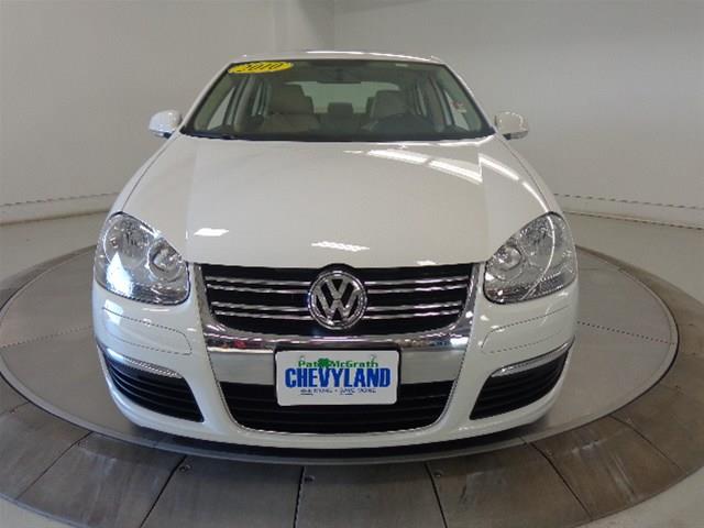 Volkswagen Jetta 2010 photo 4