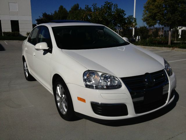 Volkswagen Jetta 2010 photo 3