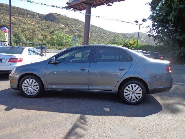 Volkswagen Jetta 2010 photo 10