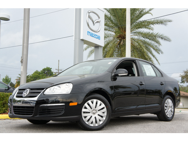 Volkswagen Jetta 2010 photo 3