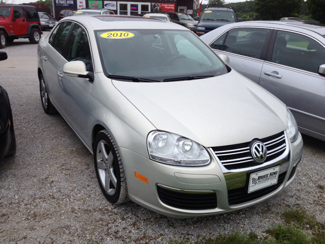 Volkswagen Jetta 2010 photo 1