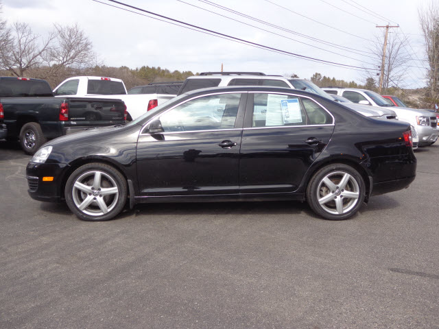 Volkswagen Jetta 2010 photo 1